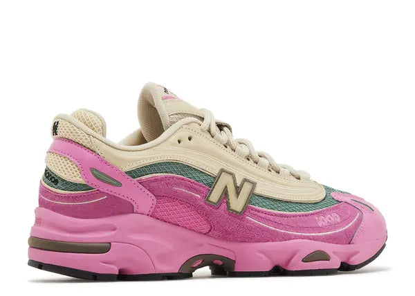 New Balance 1000 'Tank Pink' Sneakers