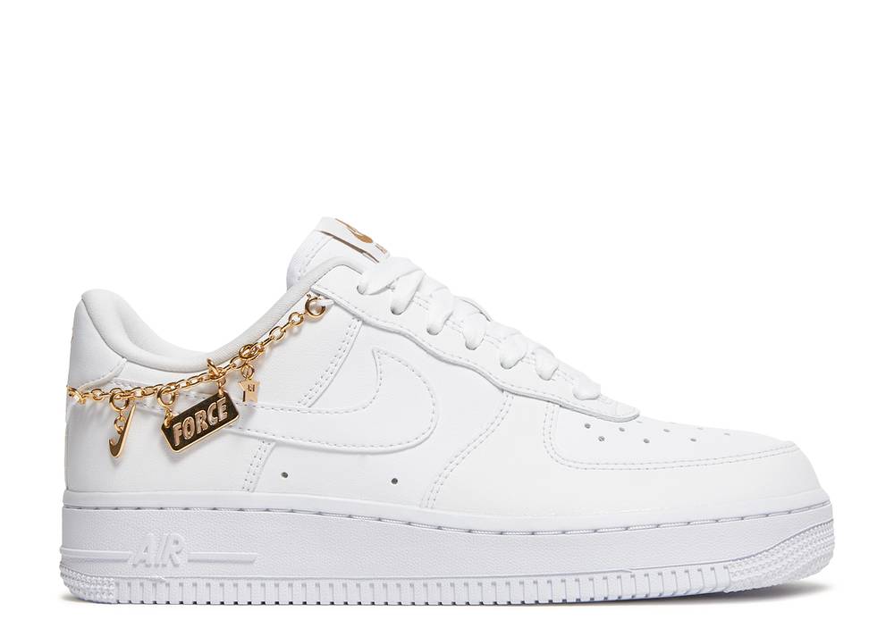 Women's Nike Air Force 1 sneaker